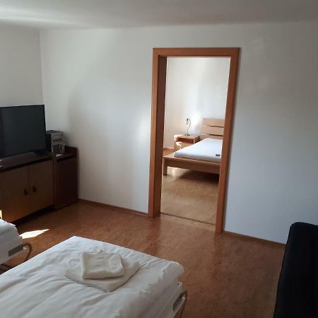 Brezno - 2 Izbovy Apartman Extérieur photo