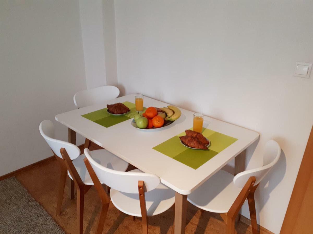 Brezno - 2 Izbovy Apartman Extérieur photo