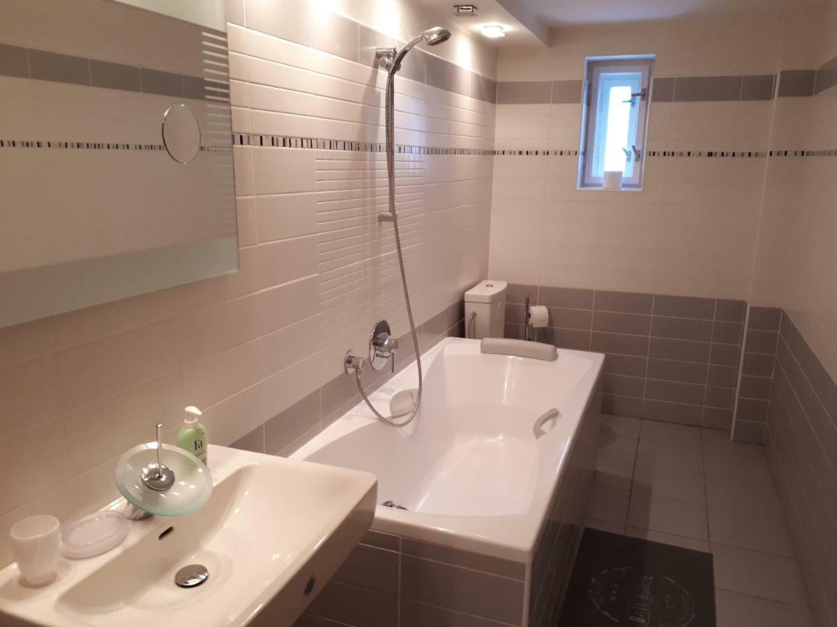 Brezno - 2 Izbovy Apartman Extérieur photo